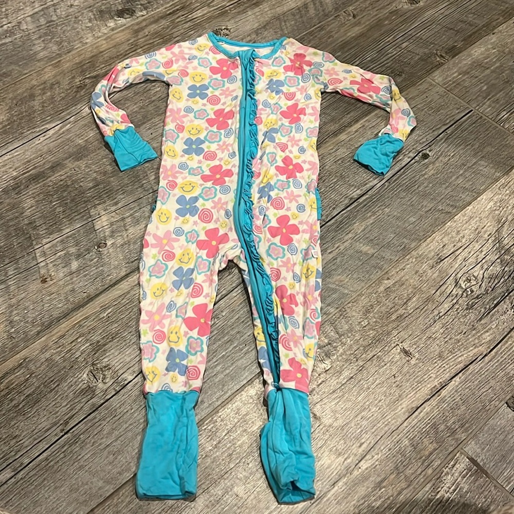 Poppy Kids Co Flowers Smiles Ruffle Trim One Piece Bamboo Zippered Footie Pajama